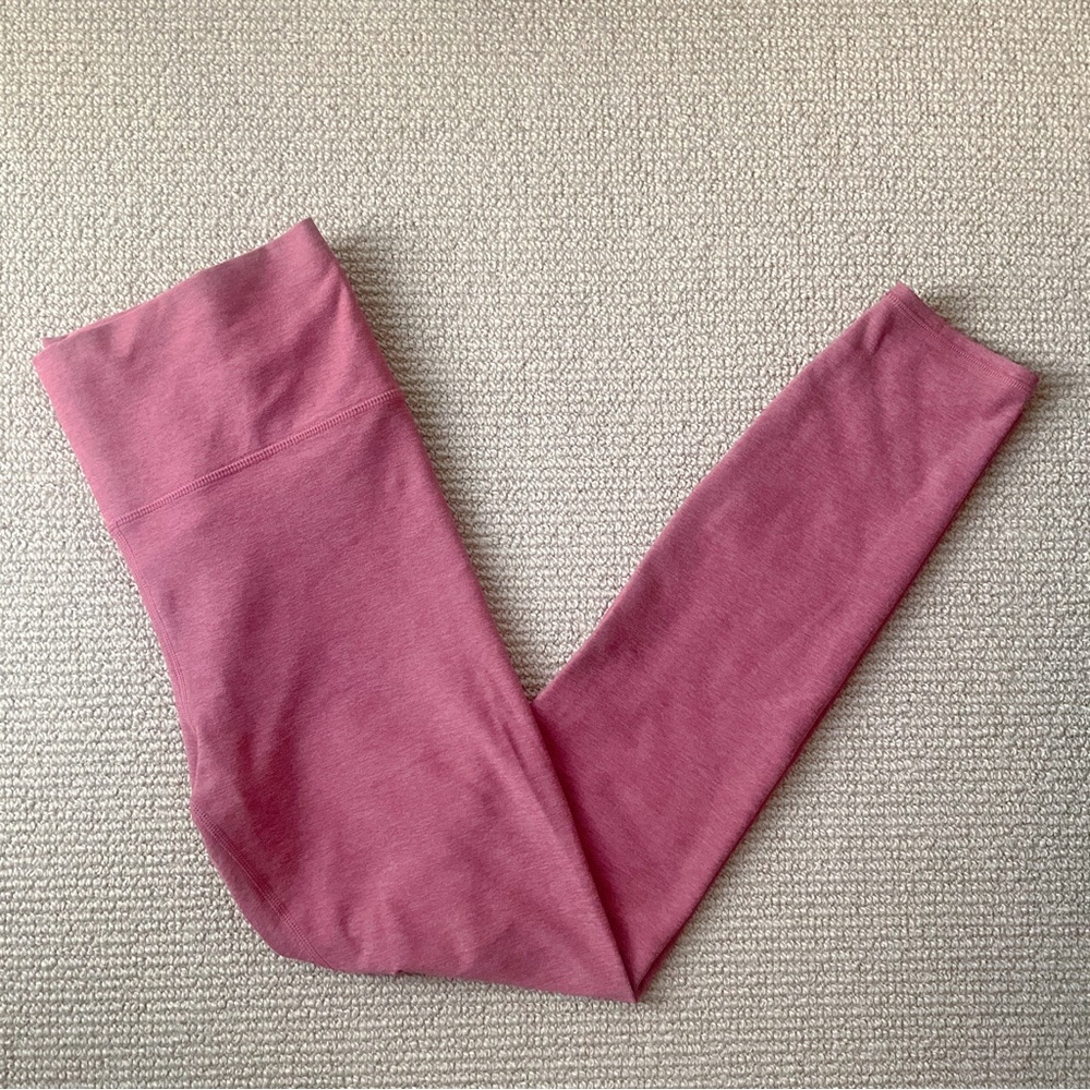 NWOT Vuori Clean Elevation Legging